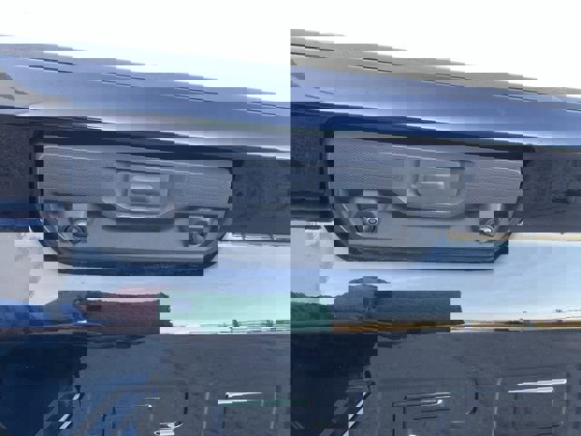 Used 2024 Chevrolet Silverado 2500 Custom w/ Custom Value Package image 8