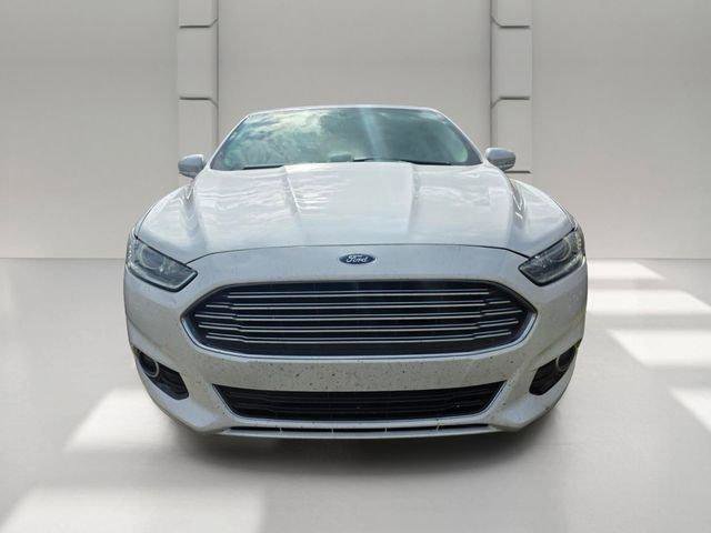 Used 2015 Ford Fusion Titanium FWD image 2