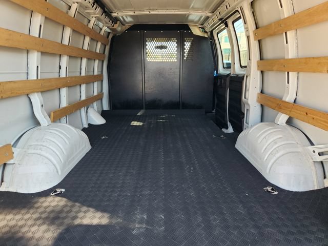 Used 2025 Chevrolet Express 2500 w/ Driver Convenience Package RWD image 34