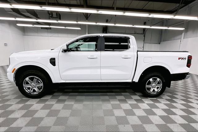 Used 2025 Ford Ranger Lariat w/ FX4 Off-Road Package image 15