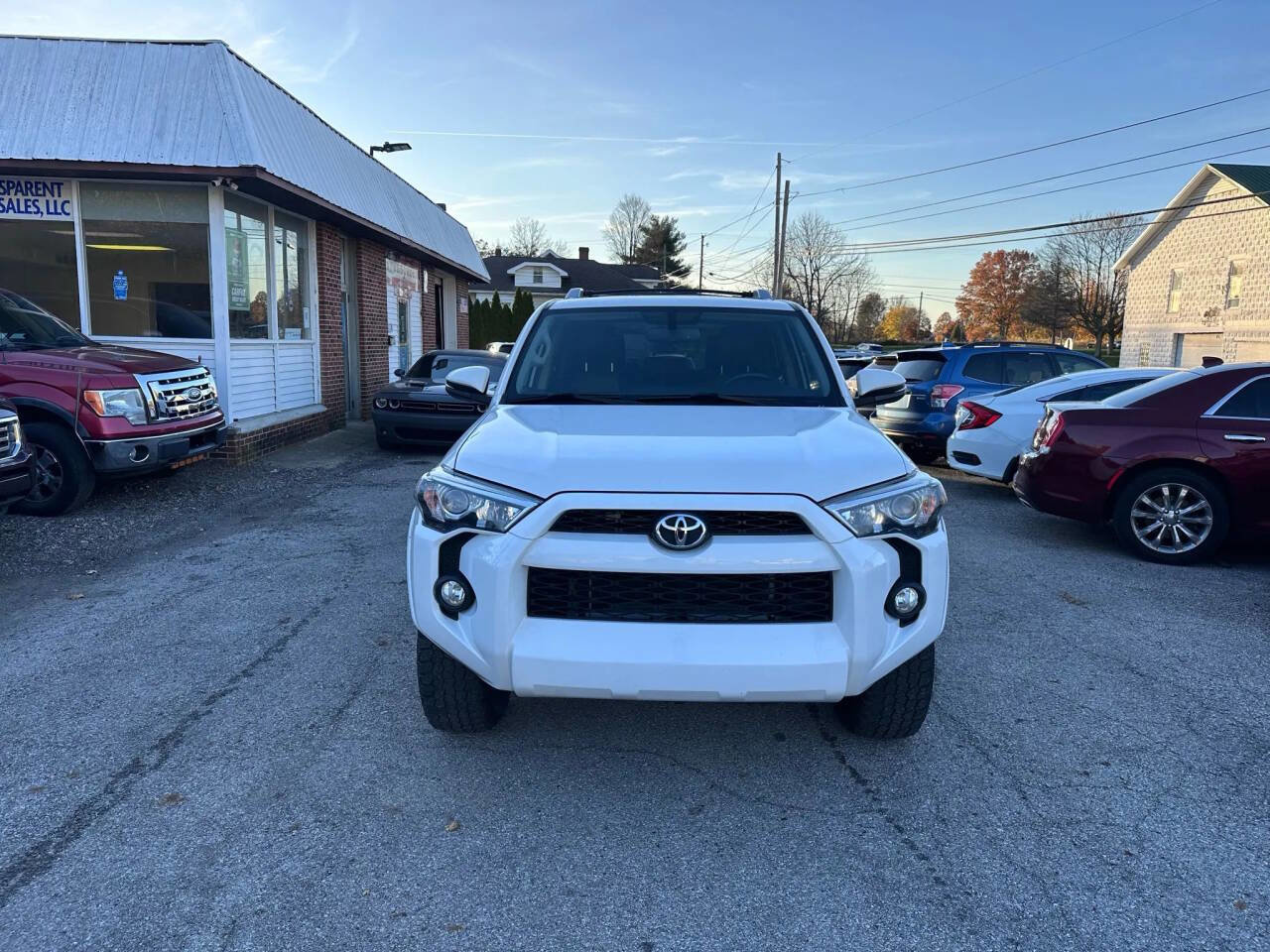 Used 2018 Toyota 4Runner SR5 Premium image 2