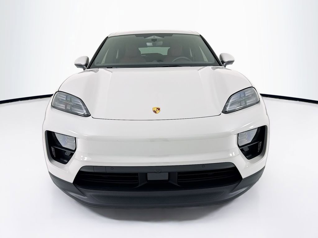 New 2026 Porsche Macan Electric image 6