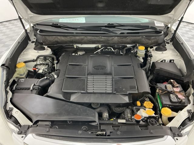 Used 2012 Subaru Outback 3.6R Limited AWD/4WD image 29