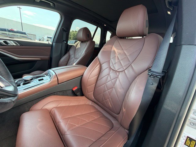 Certified 2024 BMW X5 xDrive40i w/ Parking Assistance Package AWD/4WD image 18