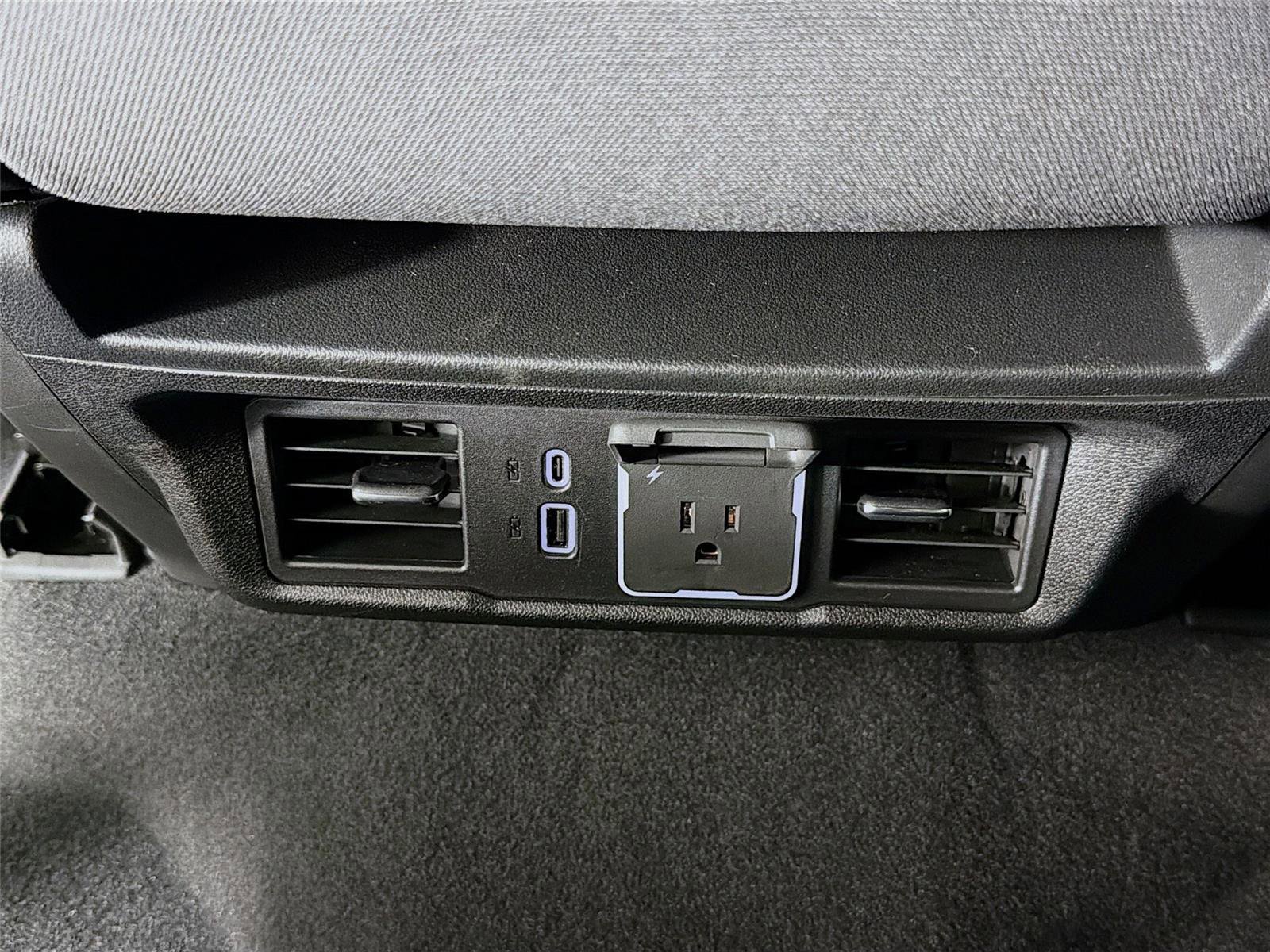 New 2026 GMC Sierra 2500 SLE w/ SLE Value Package; image 25