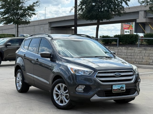 Used 2018 Ford Escape SE FWD image 30