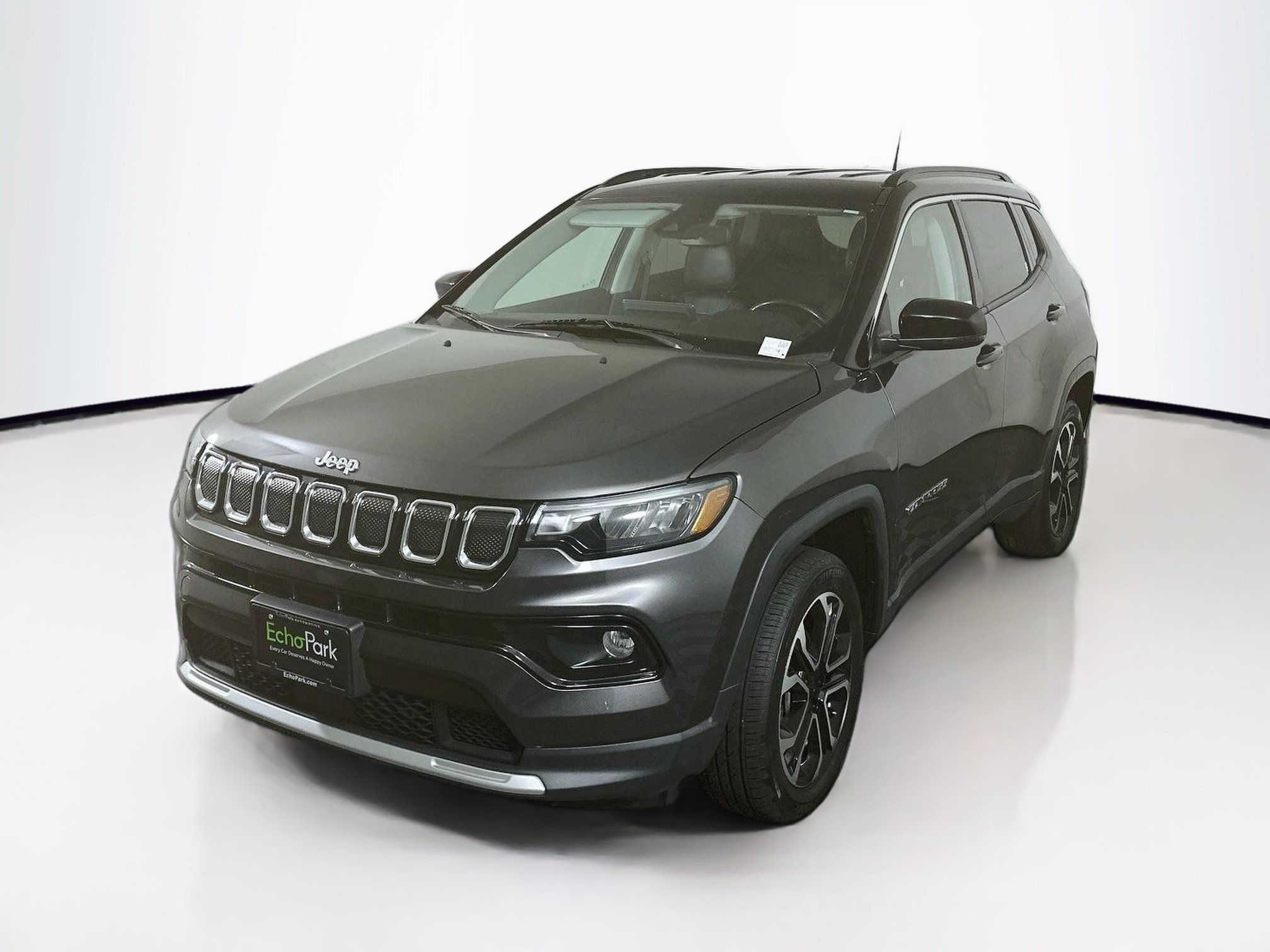Used 2022 Jeep Compass Limited AWD/4WD image 3