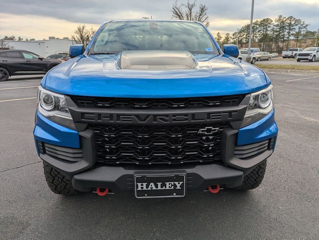 Used 2022 Chevrolet Colorado ZR2 w/ ZR2 Dusk Special Edition image 3