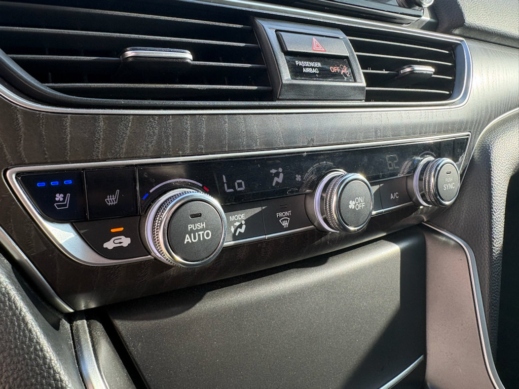 Certified 2021 Honda Accord Touring image 21