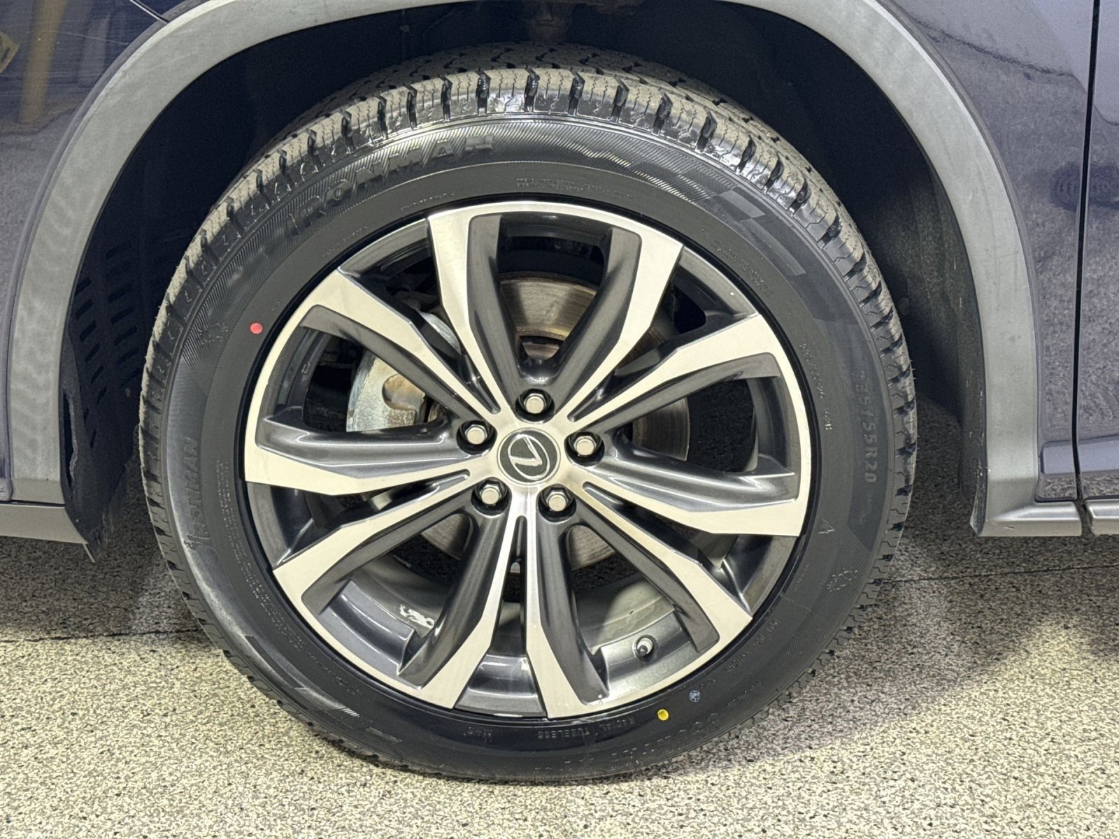 Used 2020 Lexus RX 450h AWD w/ Premium Package image 24