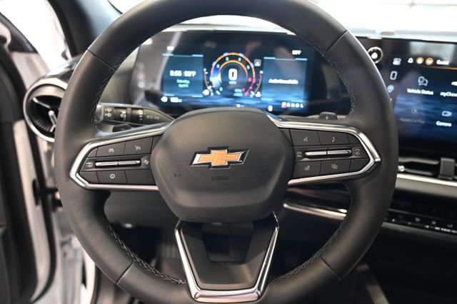 New 2026 Chevrolet Equinox LT w/ Convenience Package II FWD image 22