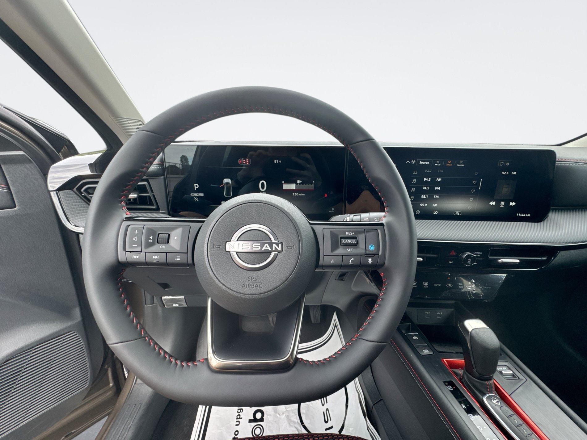 New 2027 Nissan Kicks SR FWD image 16