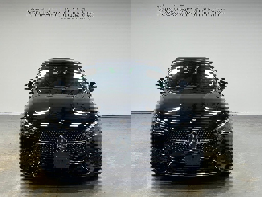 Used 2025 Mercedes-Benz CLE 300 4MATIC Cabriolet image 12