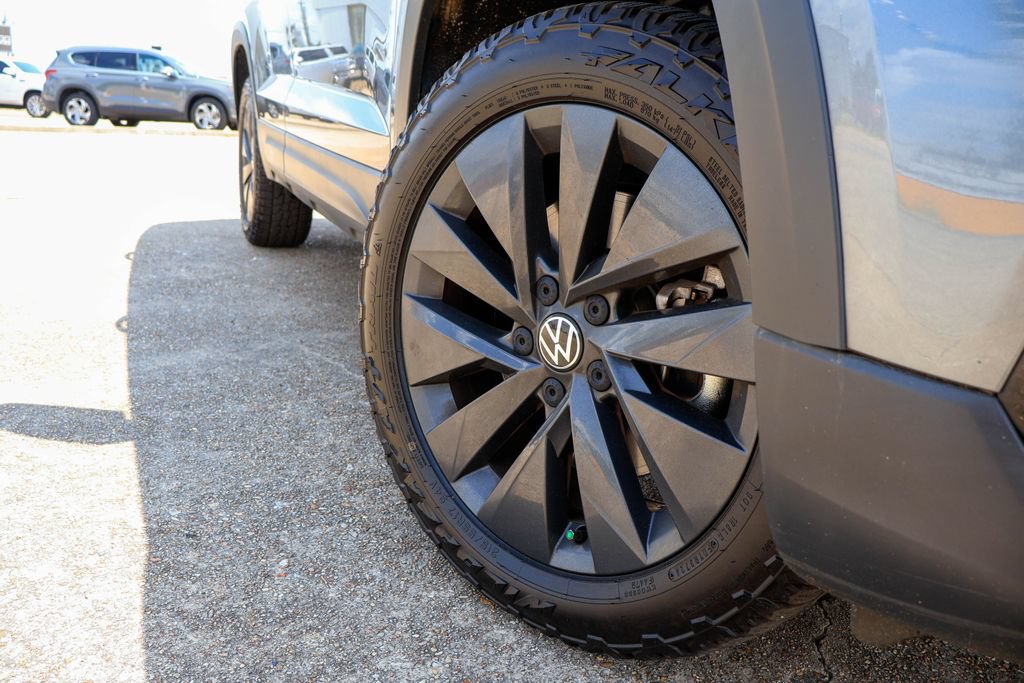 Used 2022 Volkswagen Taos S FWD image 26