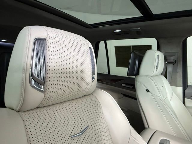 Certified 2024 Cadillac Escalade Sport Platinum image 37