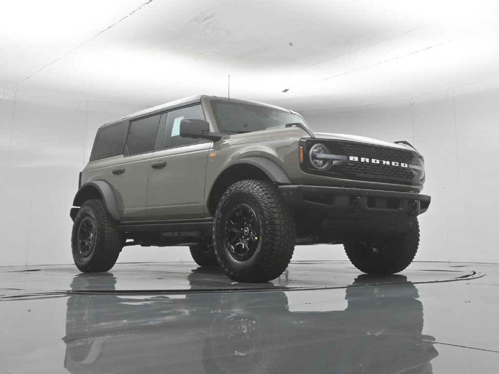 New 2026 Ford Bronco Badlands w/ Wildtrak Package AWD/4WD image 44