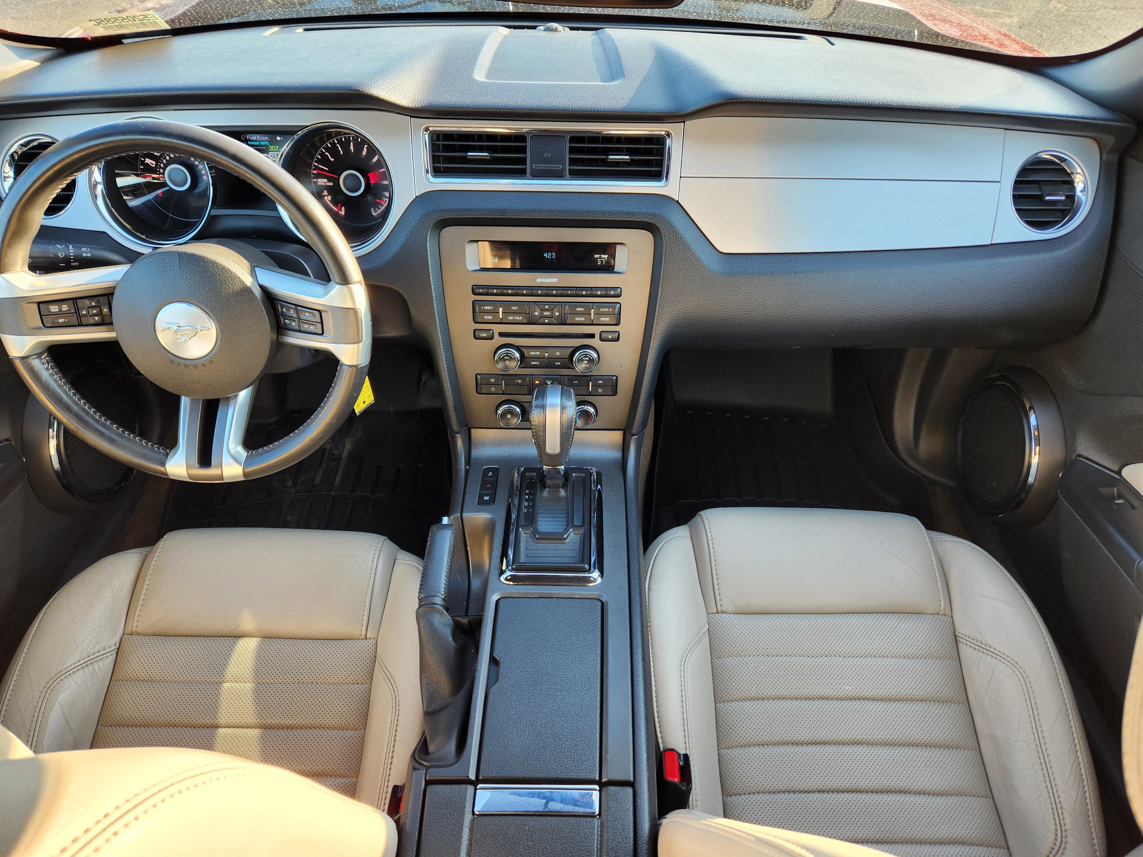 Used 2014 Ford Mustang Premium image 15