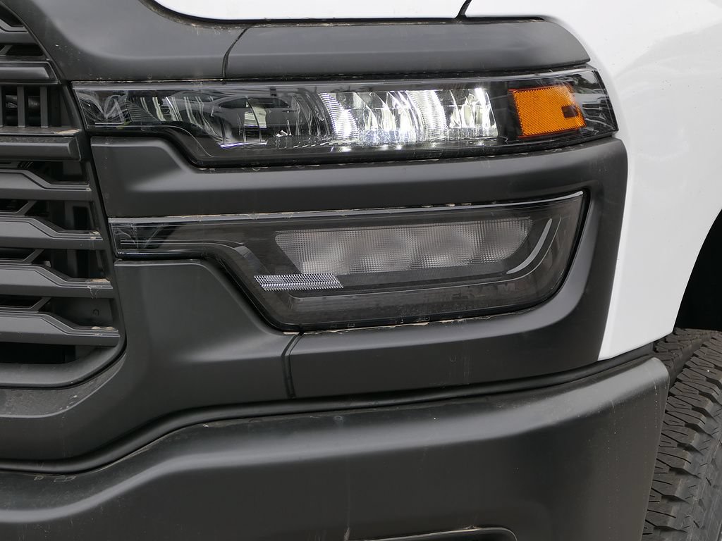 New 2026 RAM 2500 Tradesman AWD/4WD image 10