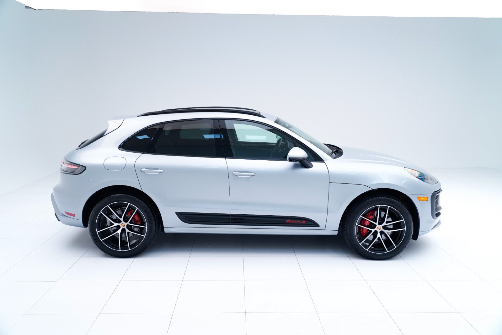 New 2026 Porsche Macan S AWD/4WD image 8