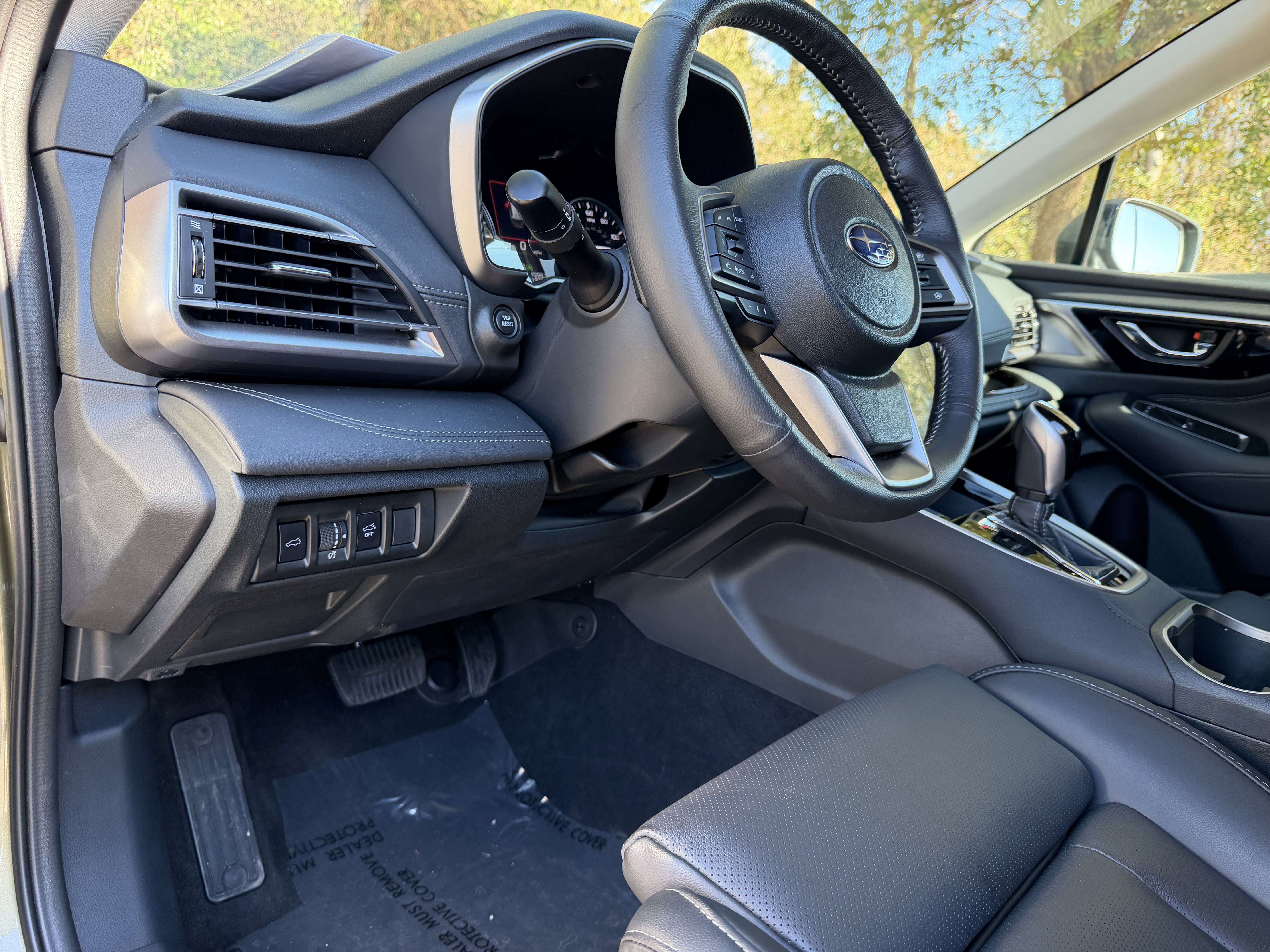 Used 2025 Subaru Outback Limited image 14