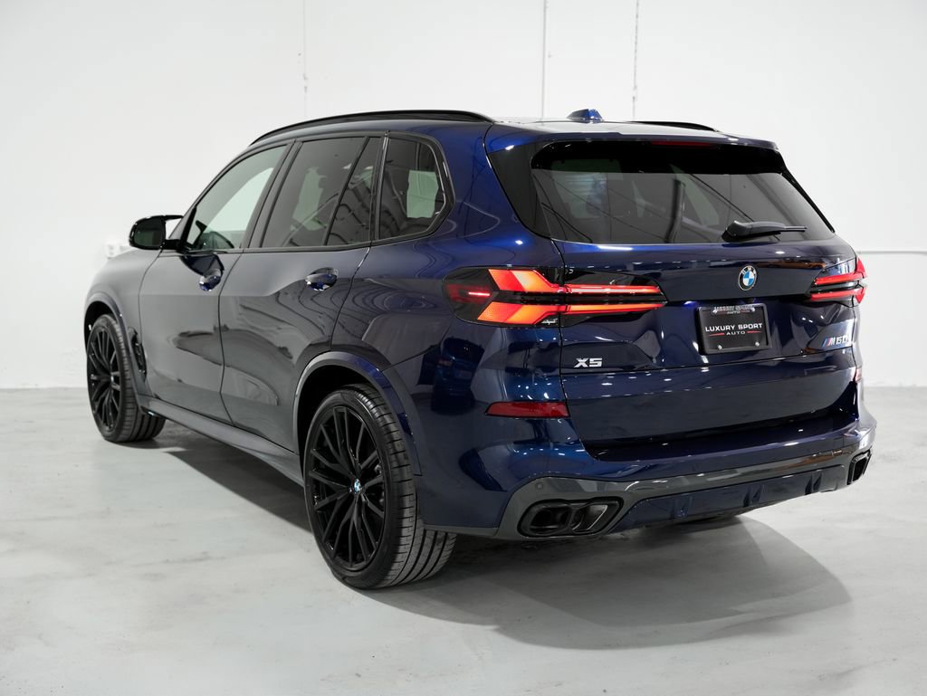 Used 2025 BMW X5 M60i image 3