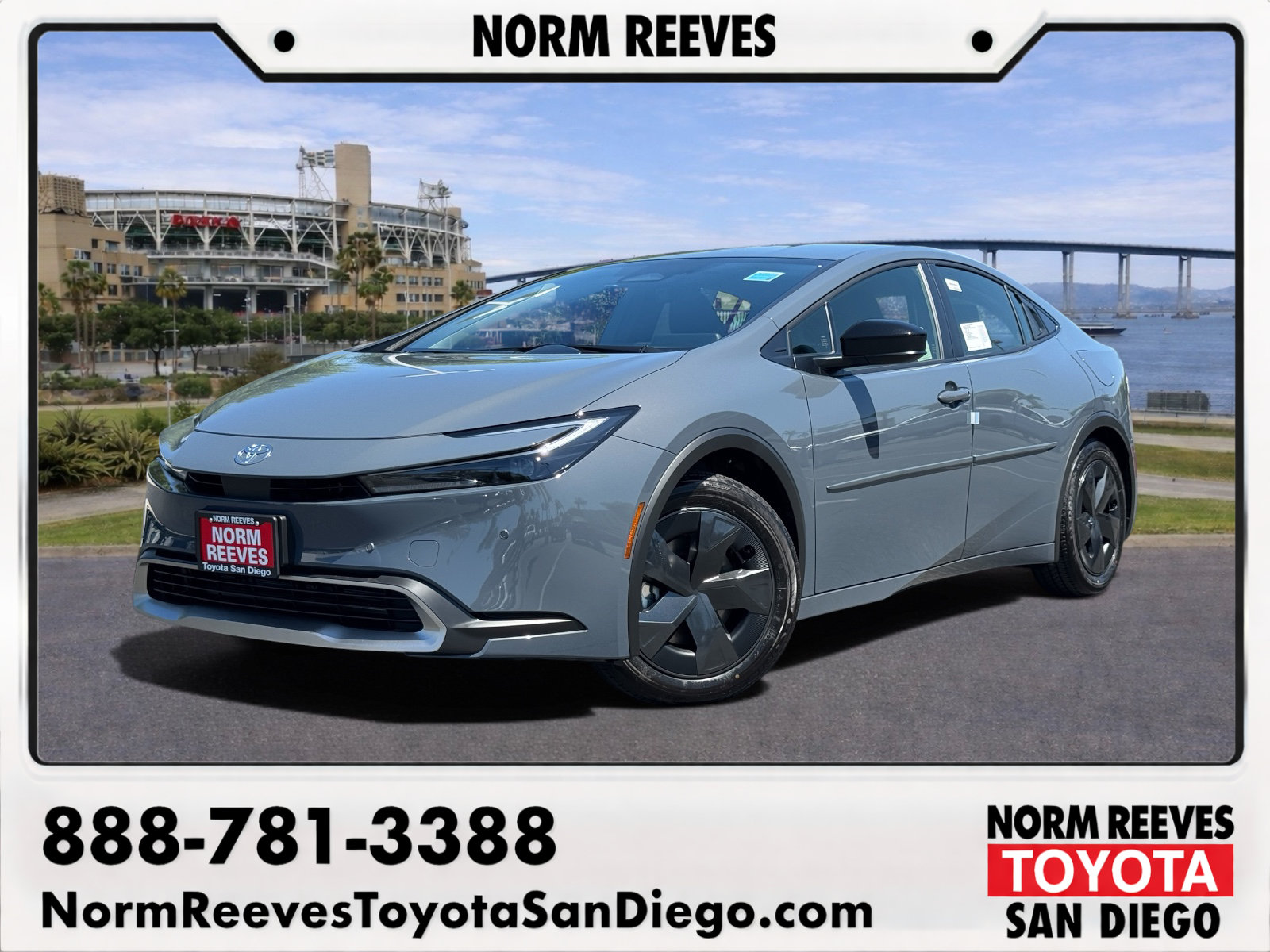 New 2027 Toyota Prius Plug-In Hybrid FWD image 1