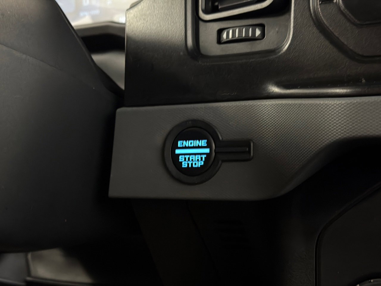 Used 2023 Ford Bronco 2-Door w/ Sasquatch Package image 24