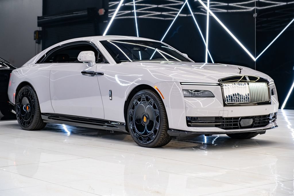 Used 2025 Rolls-Royce Spectre Black Badge w/ Spectre Enhancement Package AWD/4WD image 1