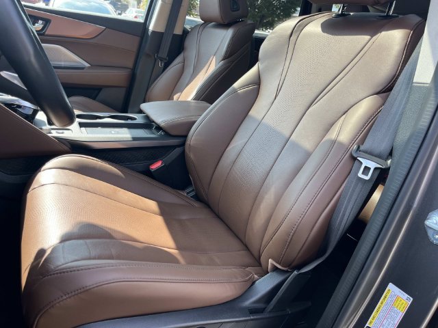 Used 2025 Acura MDX w/ Technology Package FWD image 35