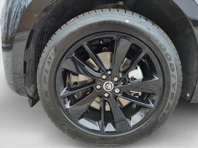 New 2025 Jaguar F-PACE R-Dynamic S AWD/4WD image 14
