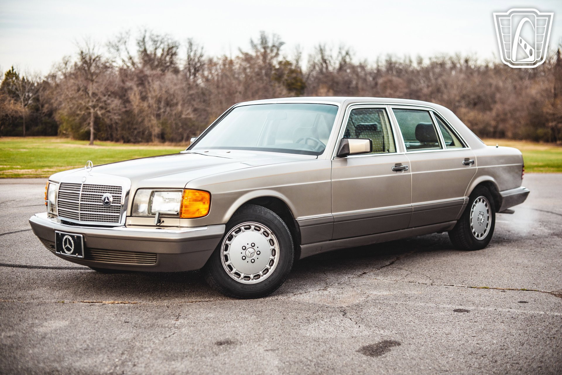 Used 1987 Mercedes-Benz 420 SEL image 4