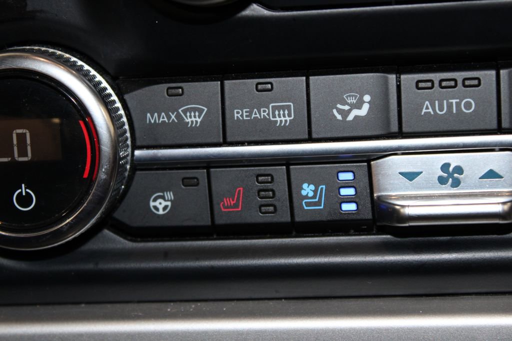 Used 2024 Ford Expedition Limited image 58