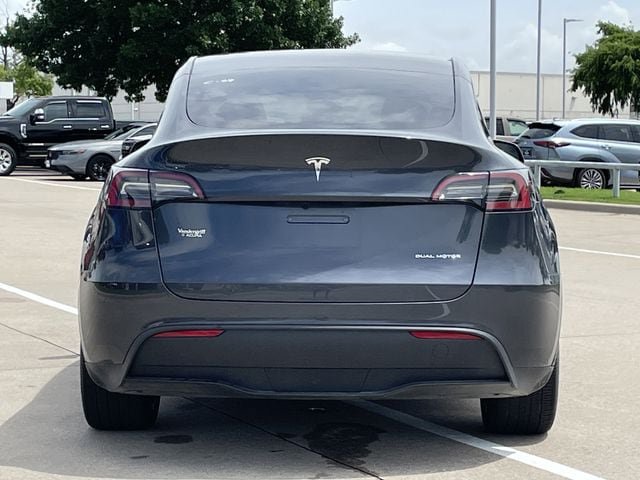 Used 2024 Tesla Model Y Long Range AWD/4WD image 5