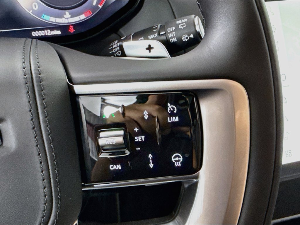 New 2027 Land Rover Range Rover SE AWD/4WD image 13