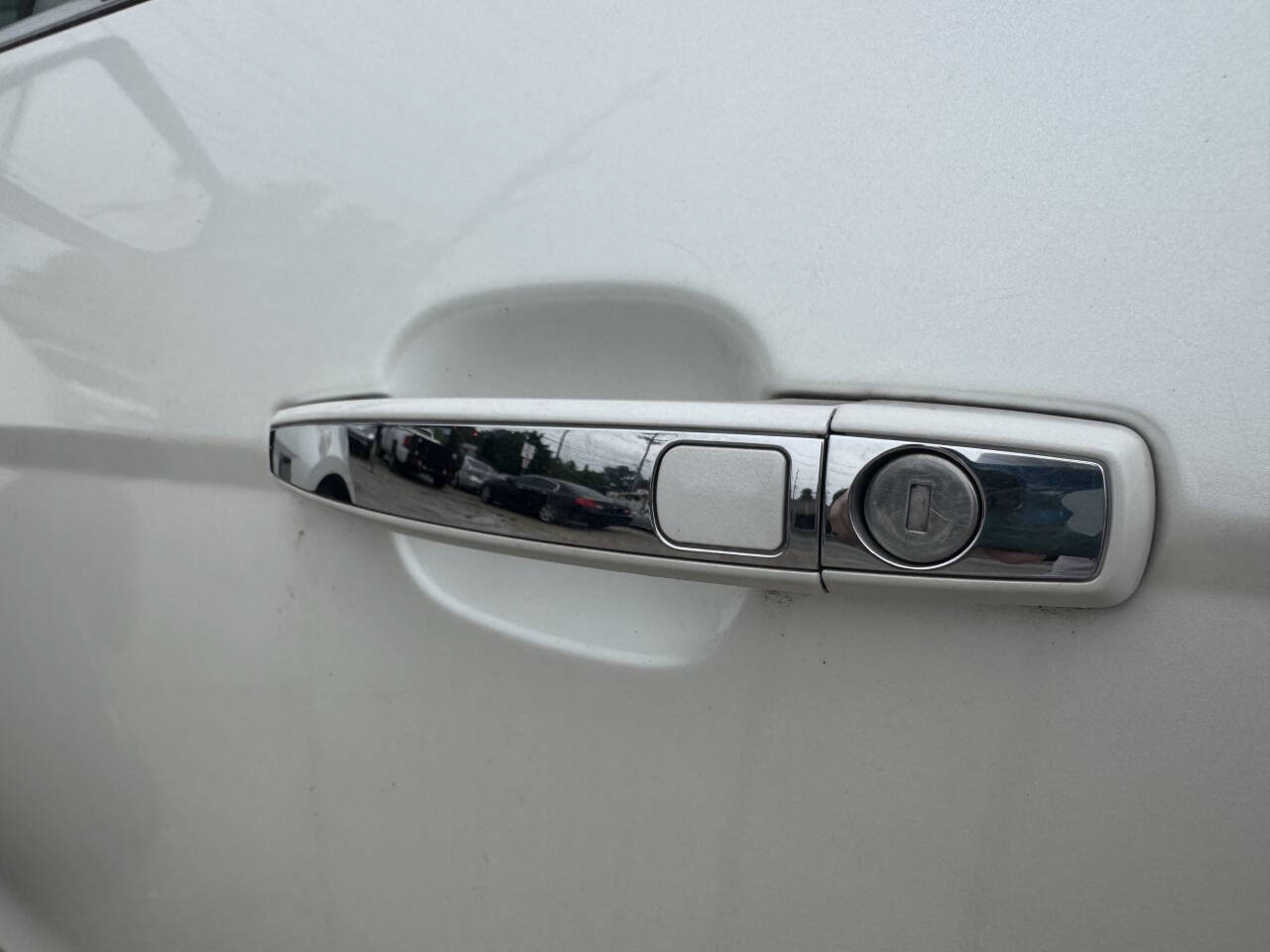 Used 2011 Cadillac SRX Luxury FWD image 13