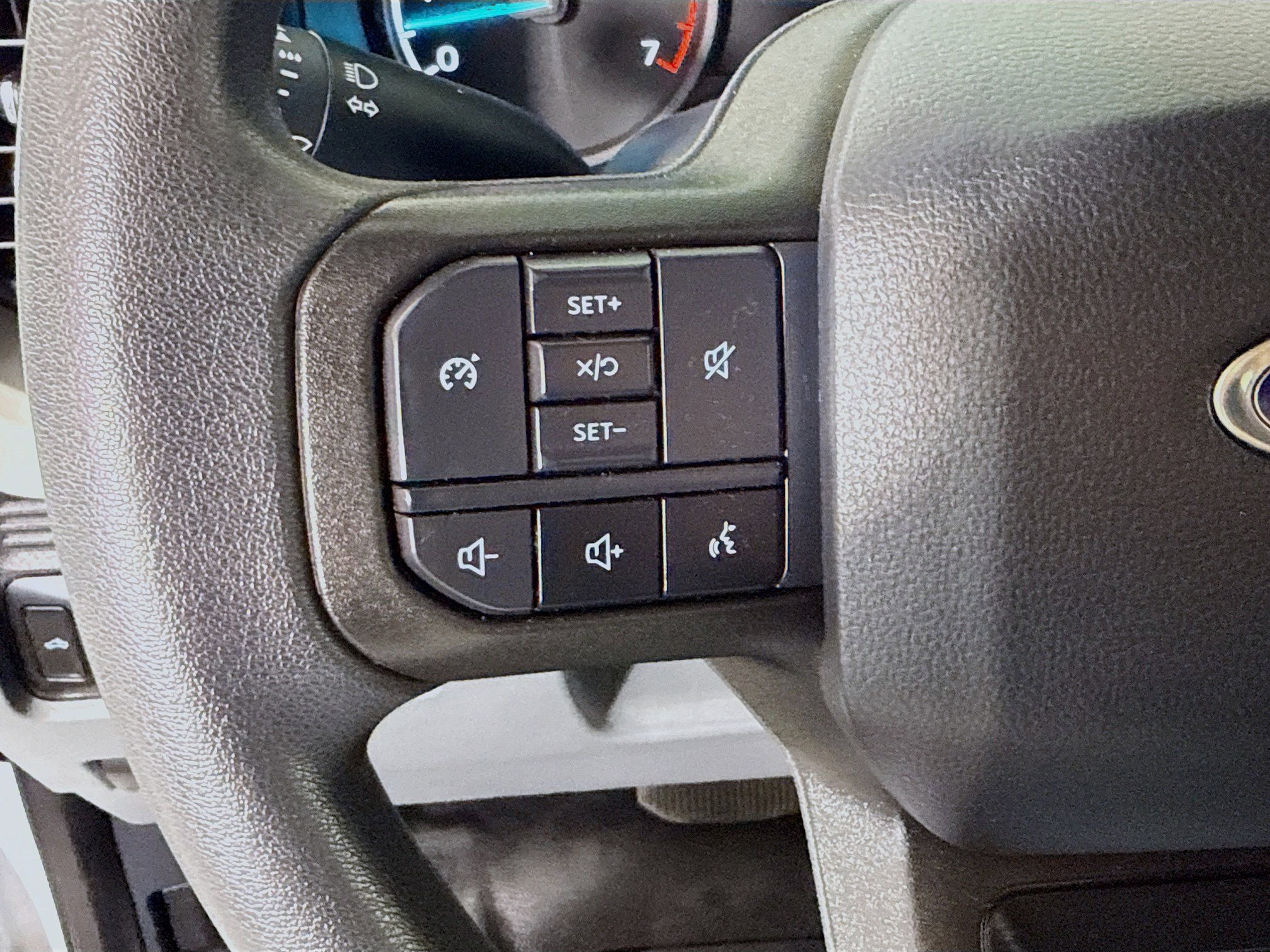 Used 2023 Ford F250 XL w/ XL Driver Assist Package AWD/4WD image 14