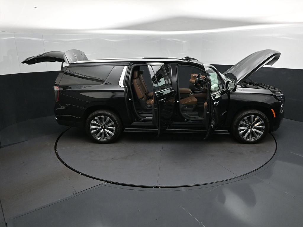 New 2026 Chevrolet Suburban High Country RWD image 50