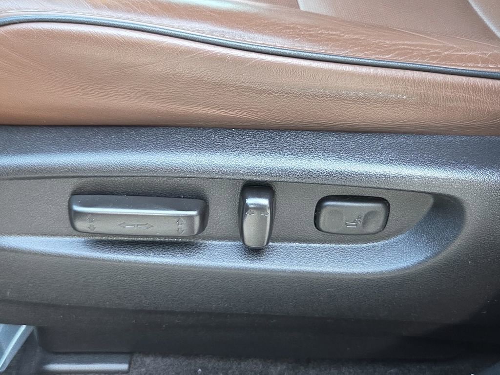 Used 2018 Acura MDX FWD w/ Advance Package image 12