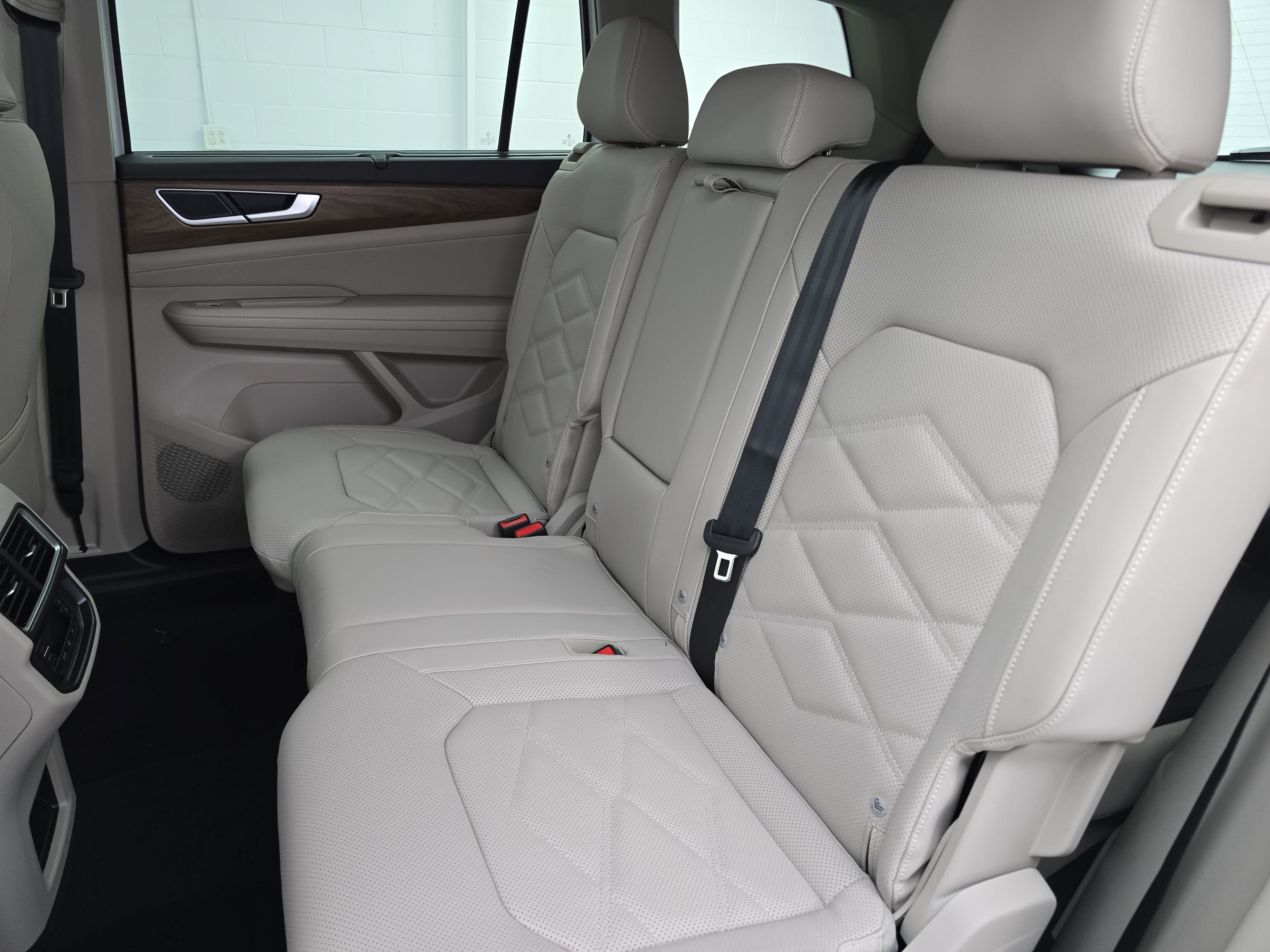 New 2026 Volkswagen Atlas SE AWD/4WD image 15