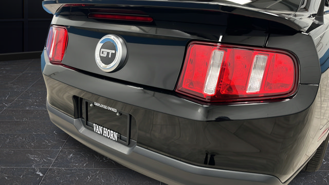 Used 2010 Ford Mustang GT RWD image 29