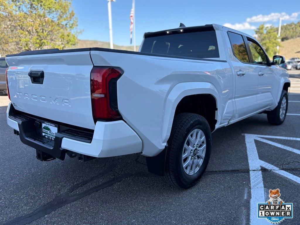 Certified 2024 Toyota Tacoma SR5 AWD/4WD image 9