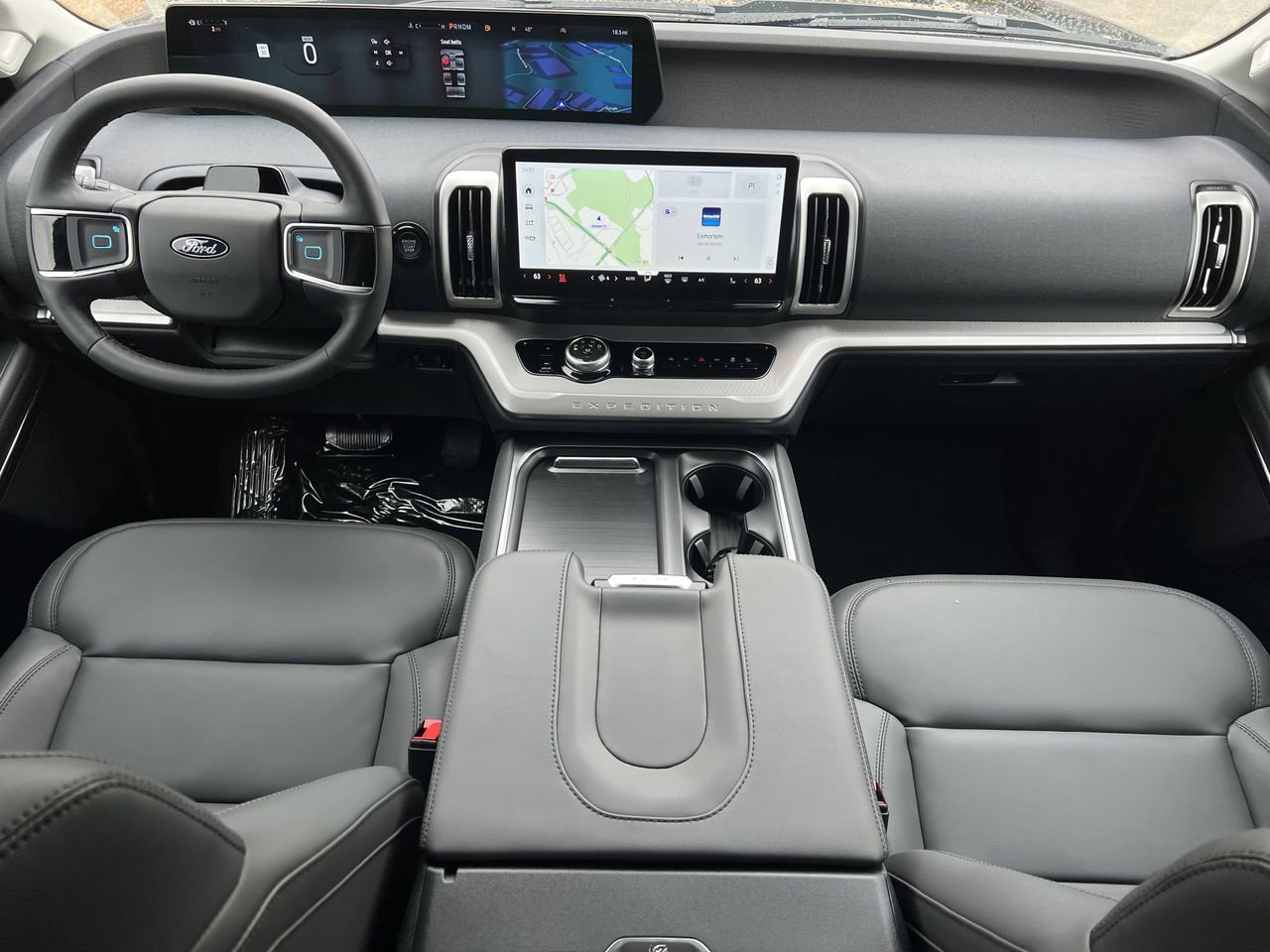 New 2026 Ford Expedition Max Active image 2