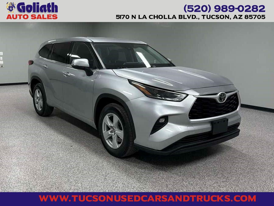 Used 2021 Toyota Highlander LE