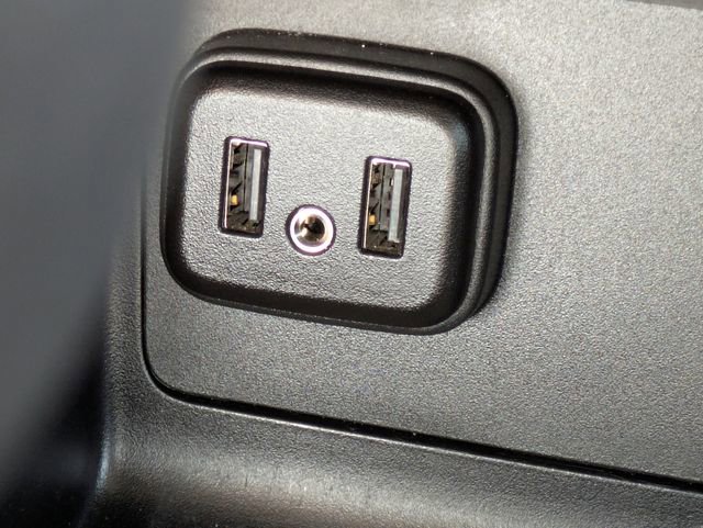 Used 2020 Chevrolet Colorado Z71 image 29