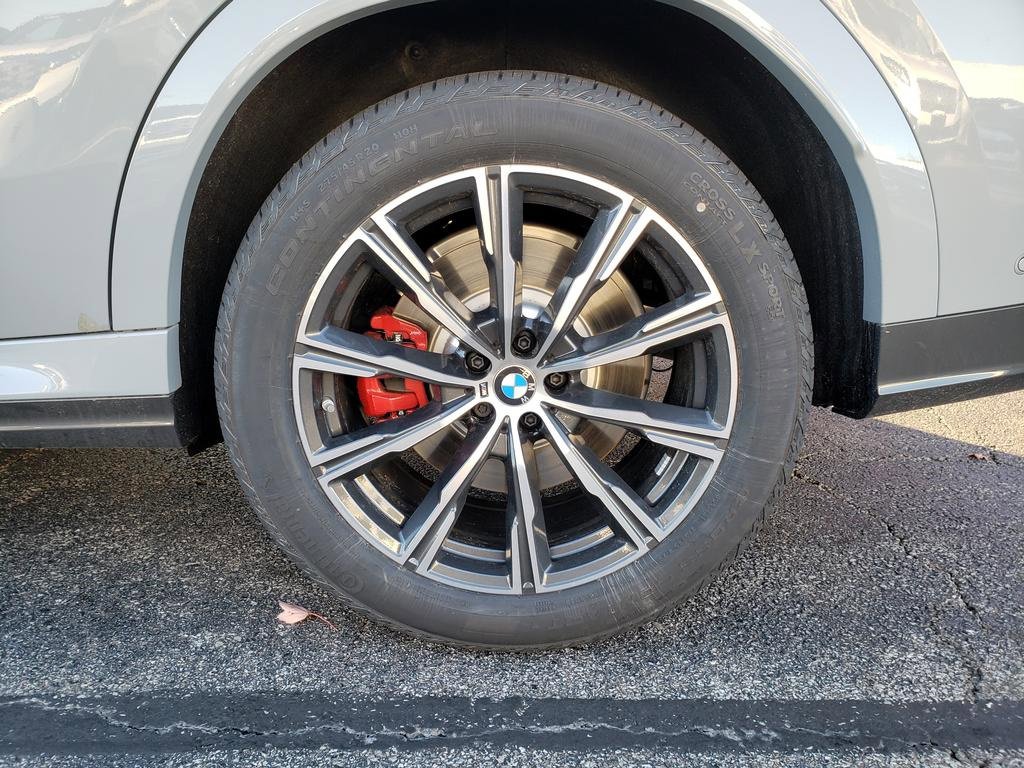 New 2026 BMW X6 M60i image 12