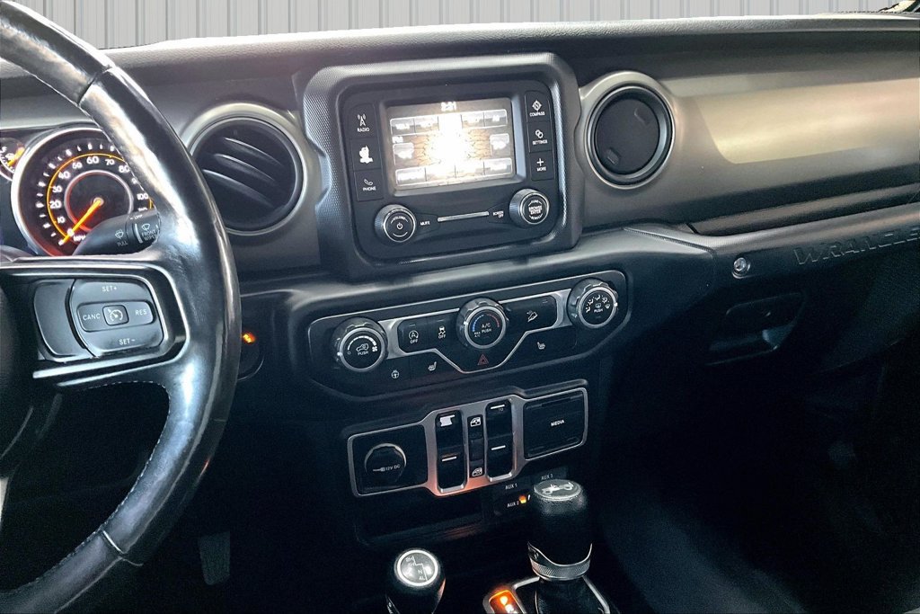 Used 2018 Jeep Wrangler Unlimited Sport S AWD/4WD image 9