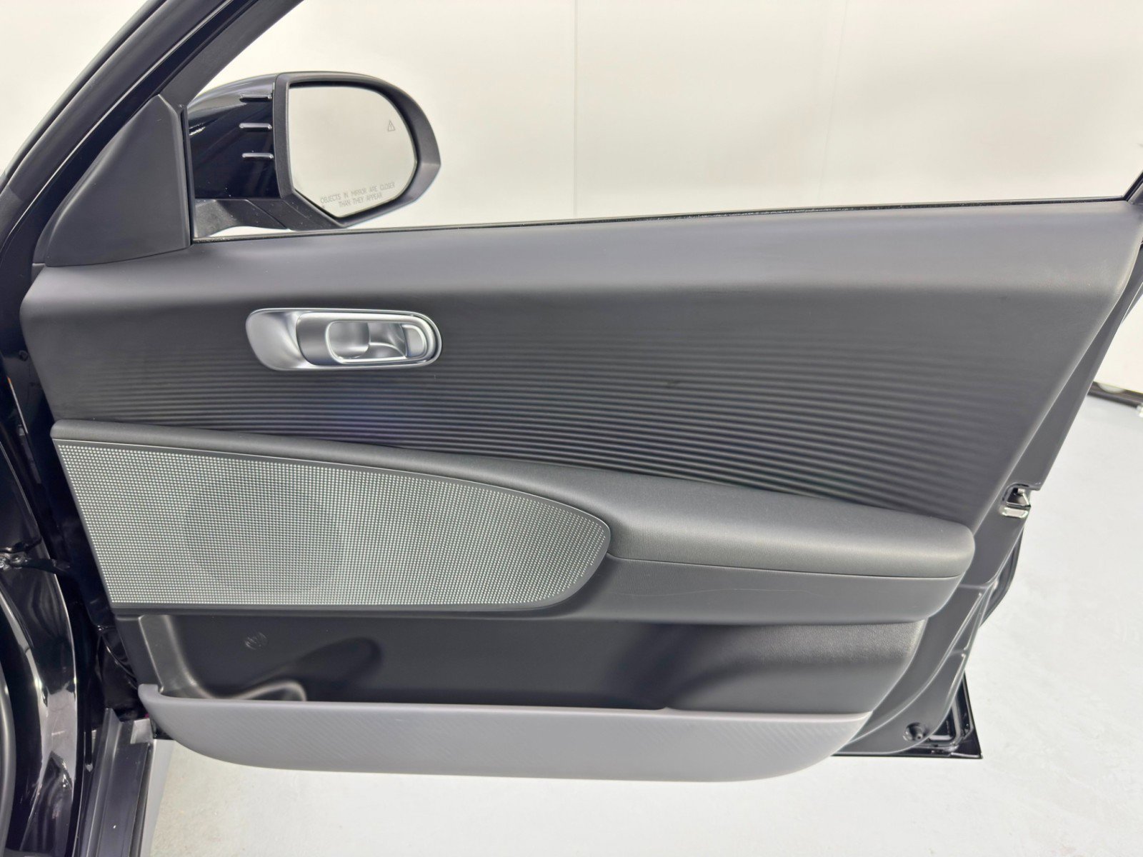 Used 2023 Hyundai Ioniq 6 SEL image 42