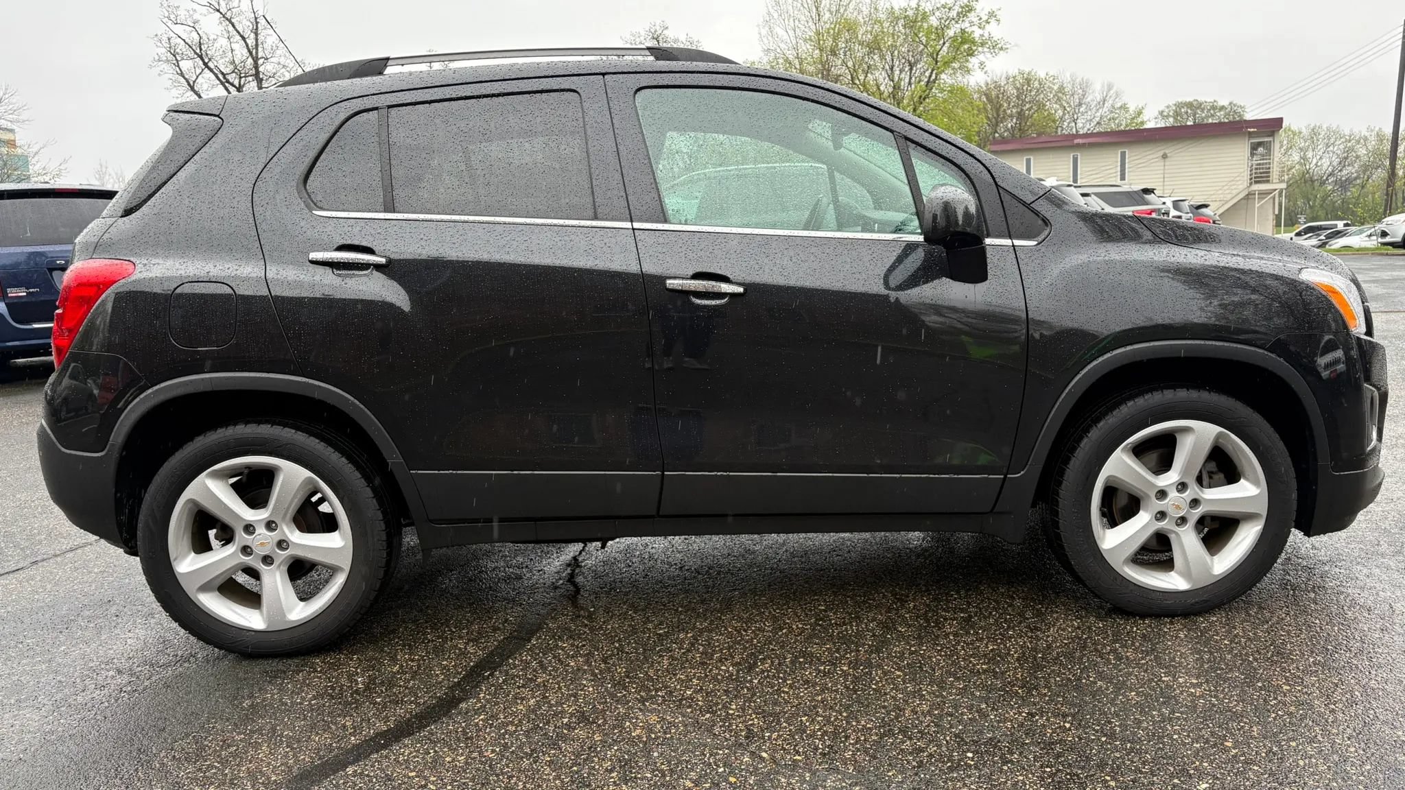 Used 2016 Chevrolet Trax LTZ AWD/4WD image 11