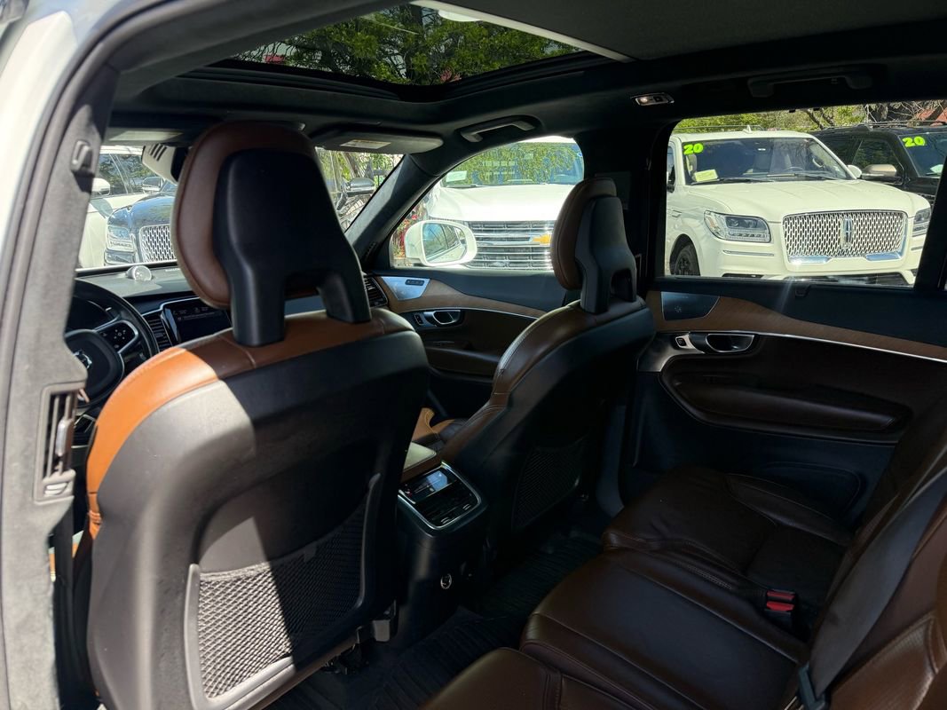 Used 2018 Volvo XC90 T6 Inscription w/ Luxury Package image 19