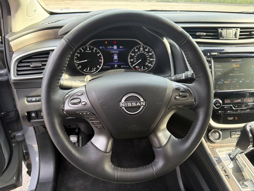 Used 2024 Nissan Murano Platinum w/ Cargo Package AWD/4WD image 18